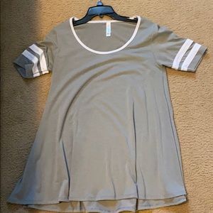 Grey and white Lularoe perfect tee